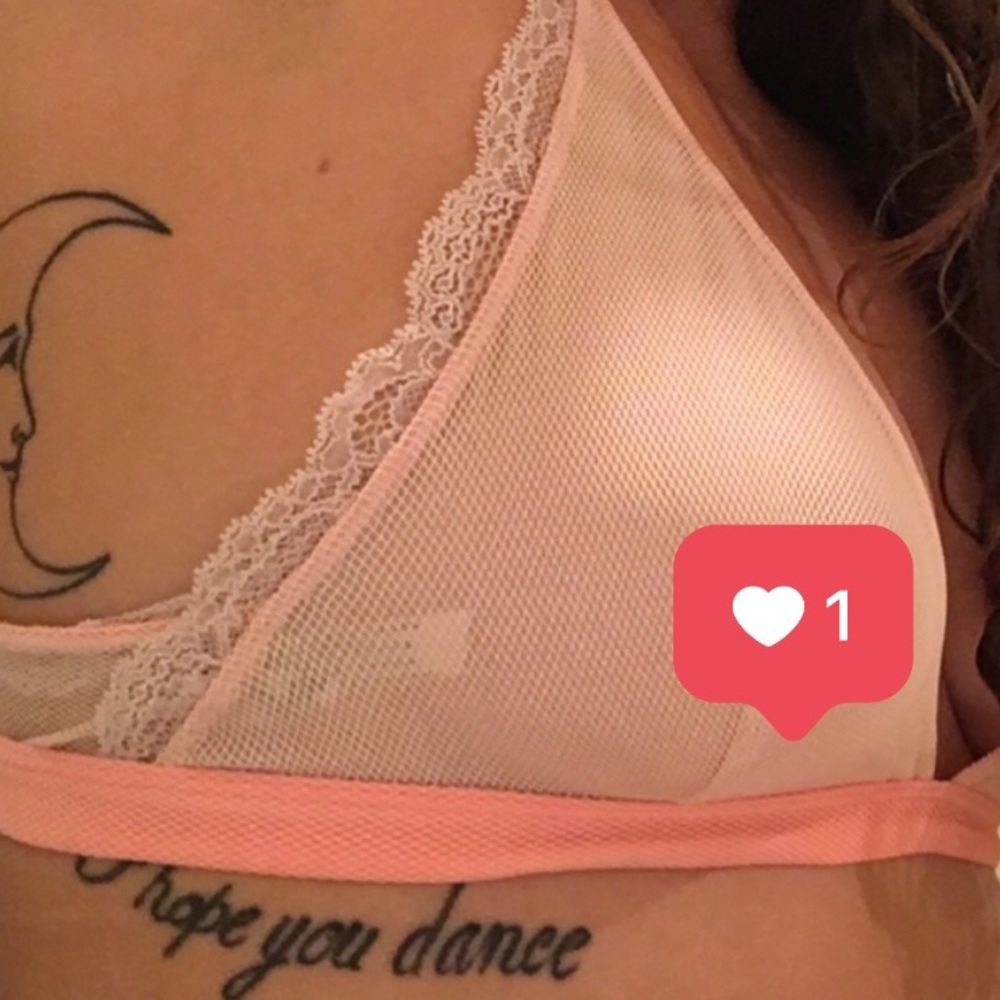 LACE BRALETTE